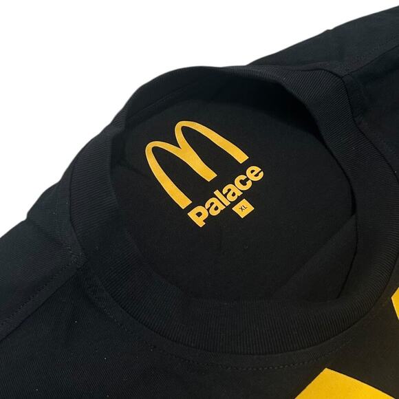 Palace x McDonald’s Logo Skateboard NWT T-shirt - Picture 2 of 5